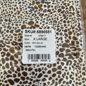 Long sleeve crew neck top